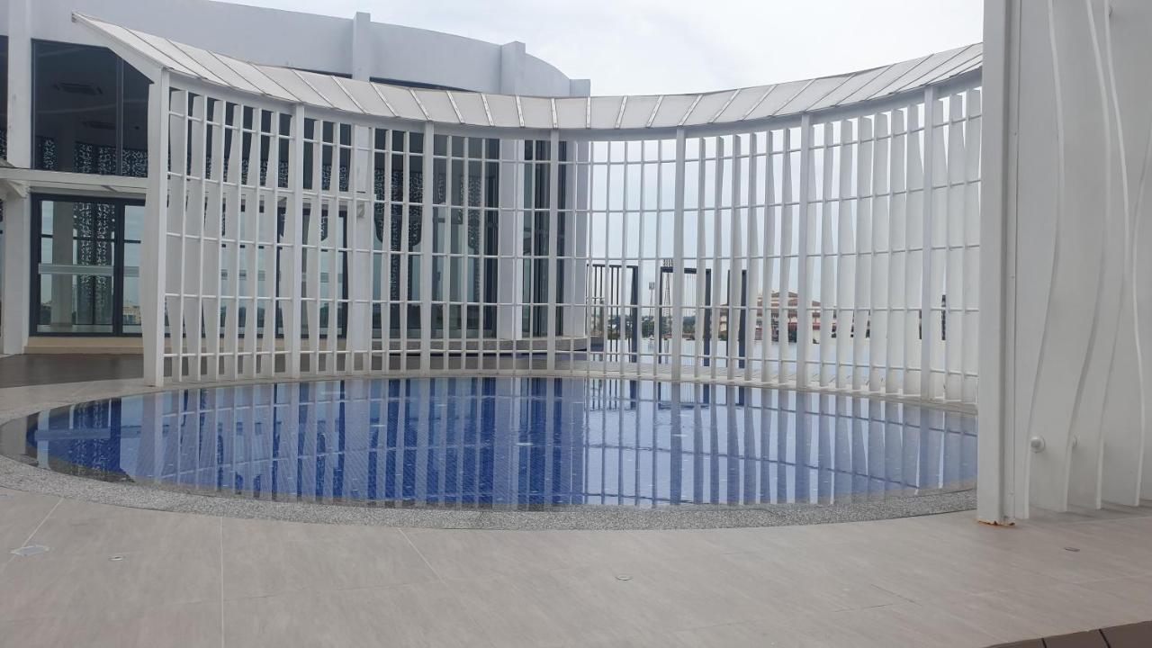 קוטה בארו Prestige Troika Luxury Stay מראה חיצוני תמונה